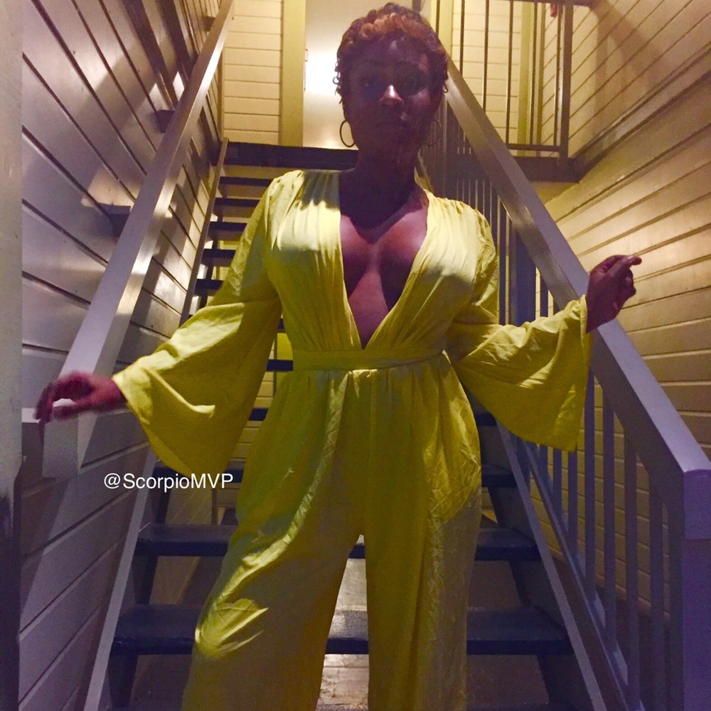 🛍Last1 ! Canary Yellow Jumpsuit #boutiqueboss - Picture 2 of 2